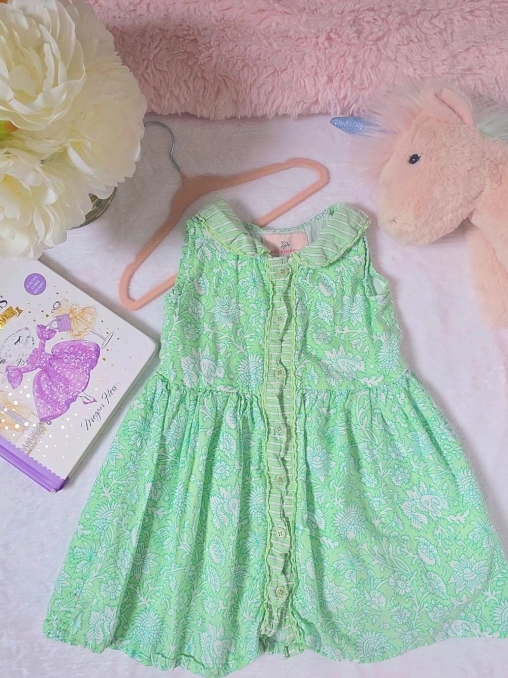Girls' Light Green Floral Ruffle-Front Casual Dress